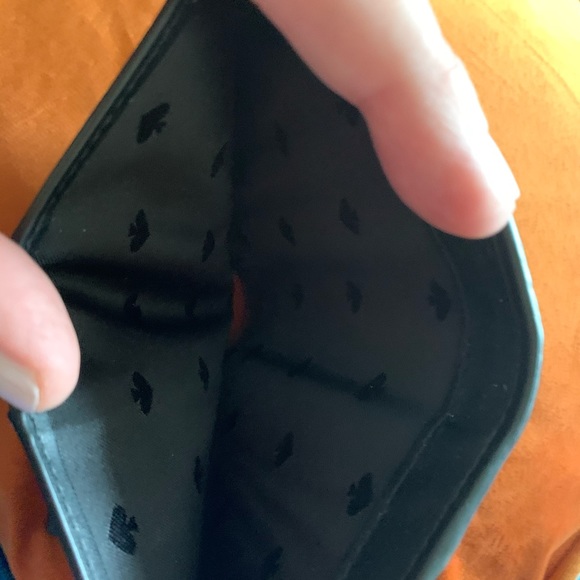 Kate Spade NWOT Tellie wallet. Pristine condition. - Picture 3 of 3